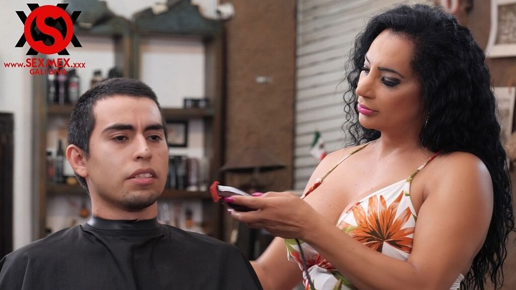 Hair Stylist Pt 2 . Gali Diva