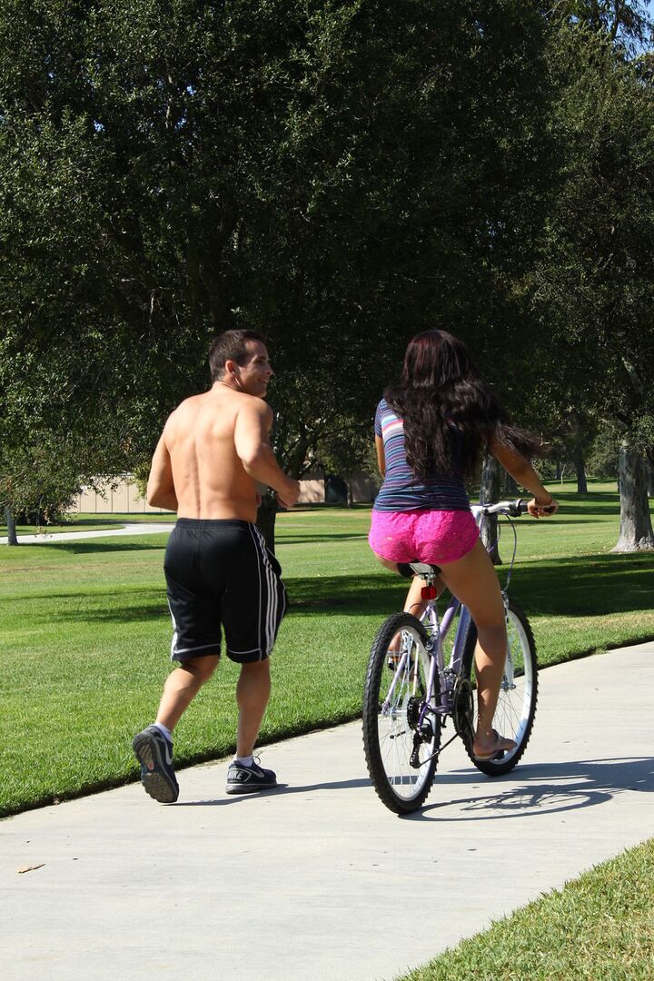 Bambi's Bike Rides Turns Into A Porn Scene Of Pleasure
