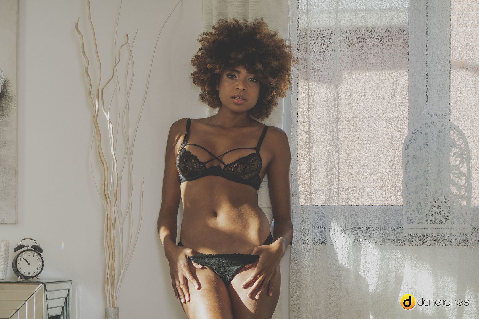 Ebony Latina gets treated right