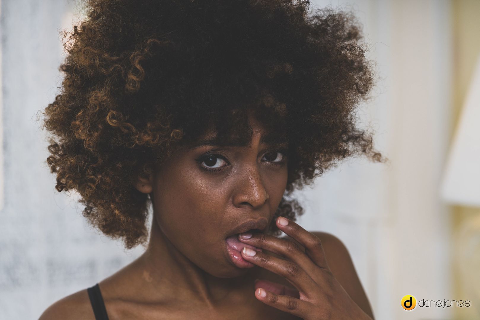 Ebony Latina gets treated right