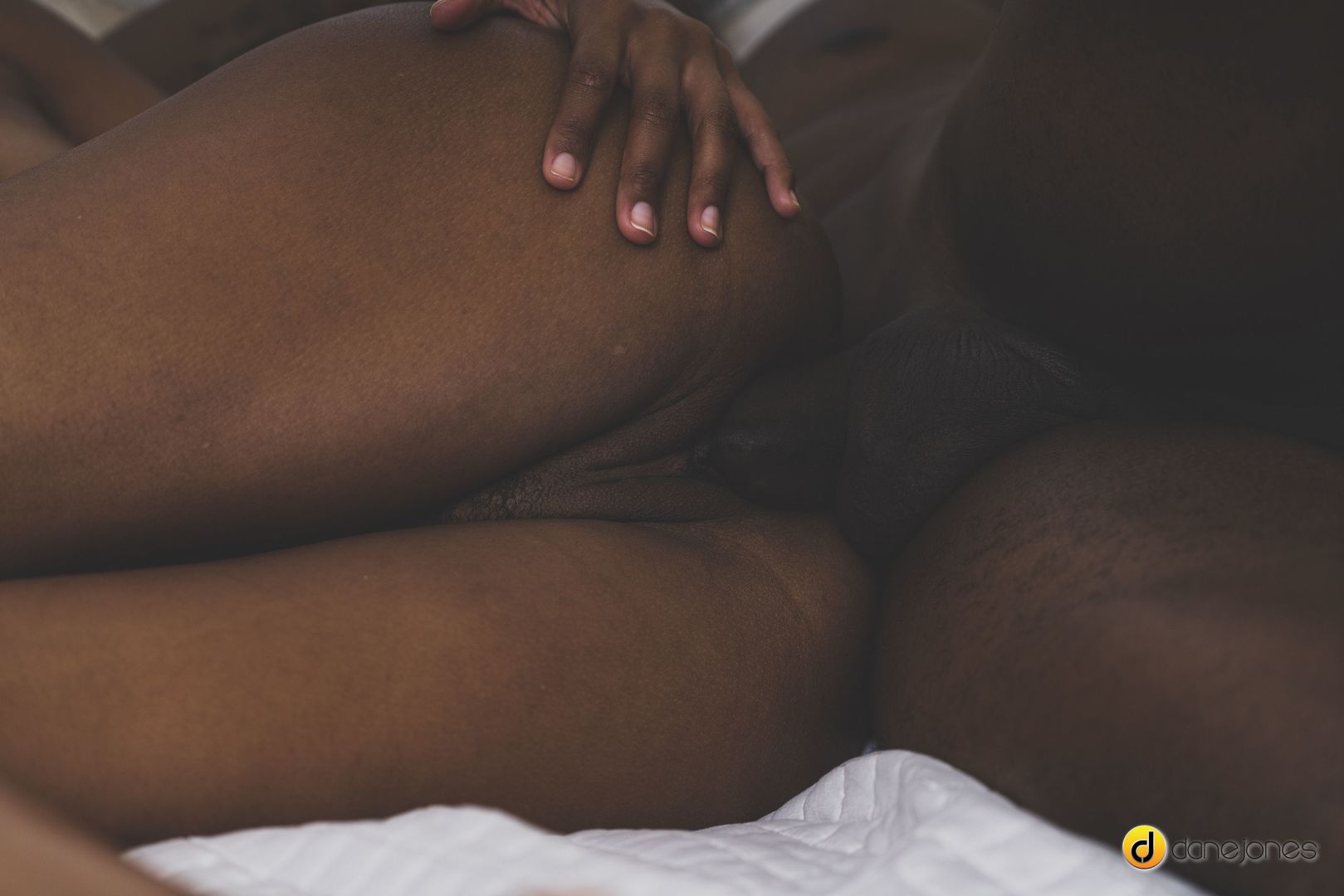 Ebony Latina gets treated right