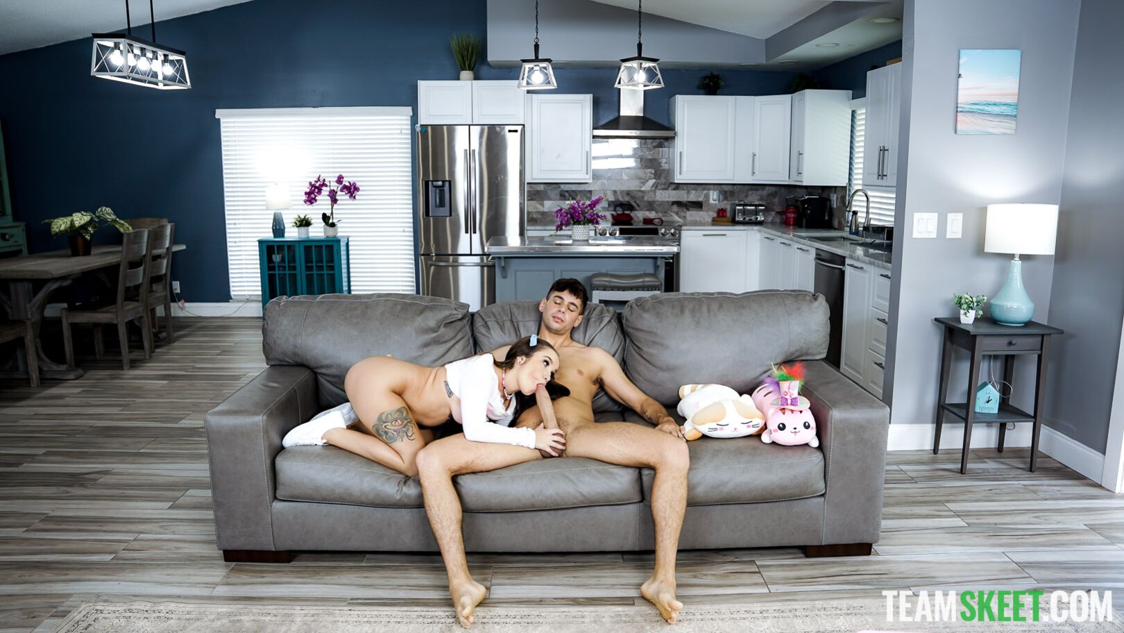 Who Knew a Doll Could Lick a Pussy Like That?