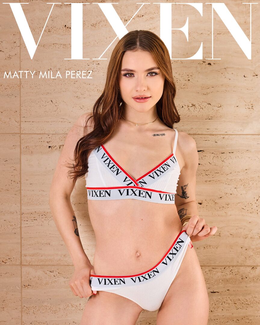 Shy Petite Cutie Shows Off Her Wild Side