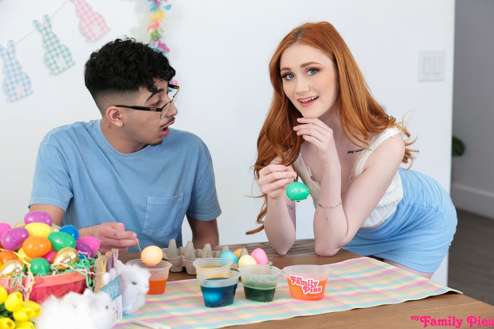 Fuck Easter Stepbro Give Me Your Carrot - S37:E3