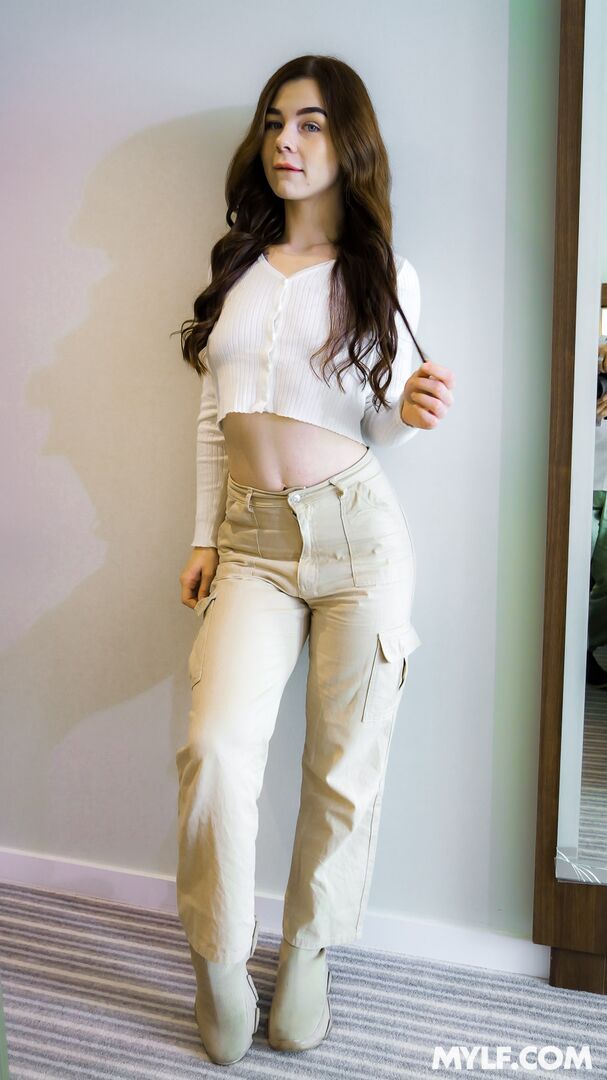 Milf In Distress: Sugar Daddy to the Rescue