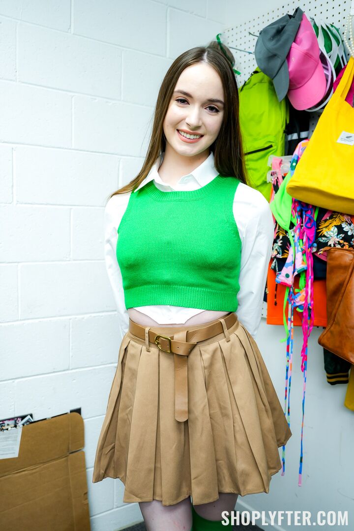 Case No. 8003420 - Take My Pussy, Officer