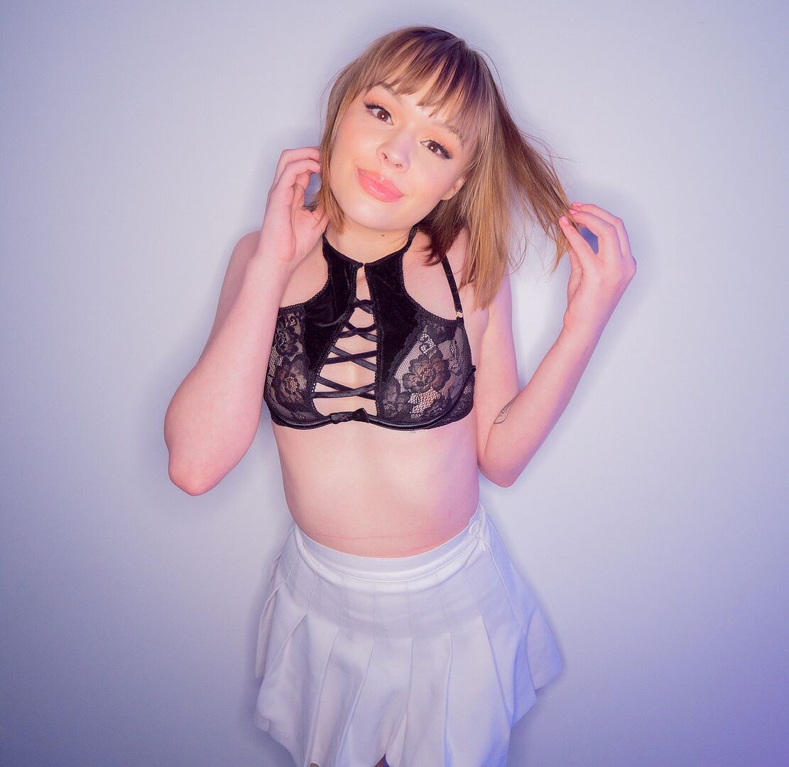 Americas Next Top XXX Model