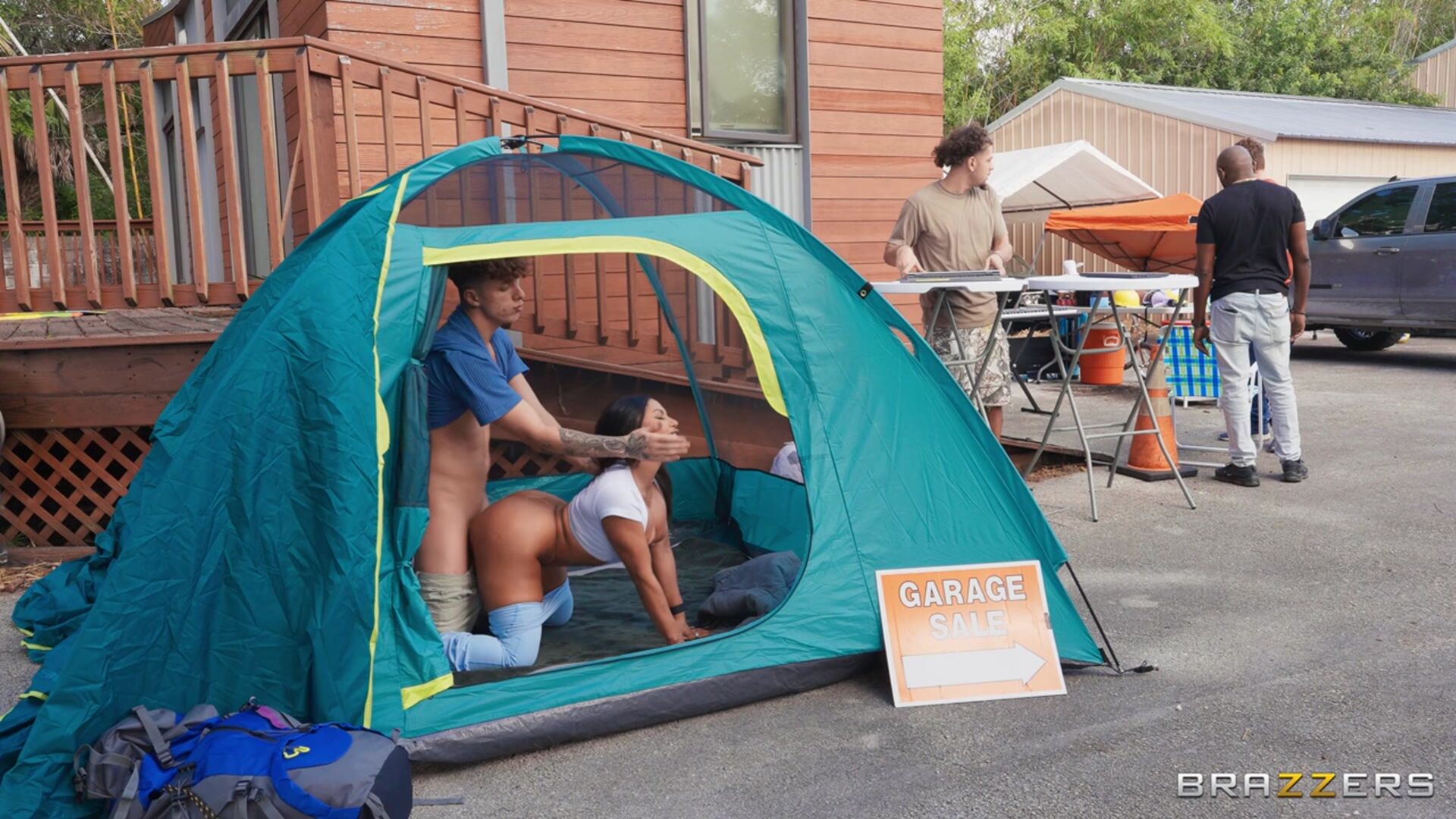 Sweet Deal! An Intense Yard Sale Dickdown
