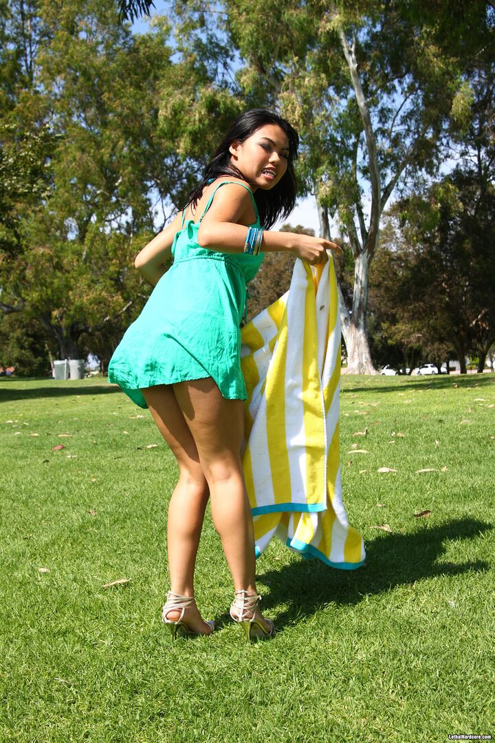 Cindy Starfall Is Craving A Little Action In Her Day