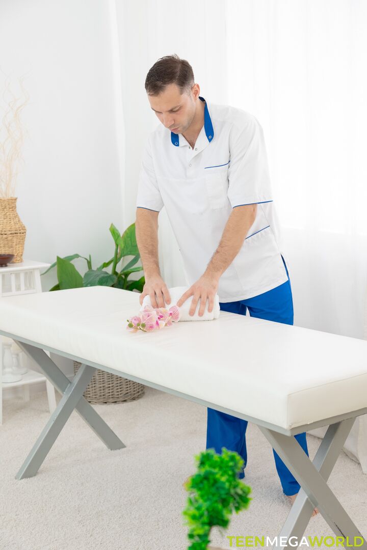 Sex on a massage table