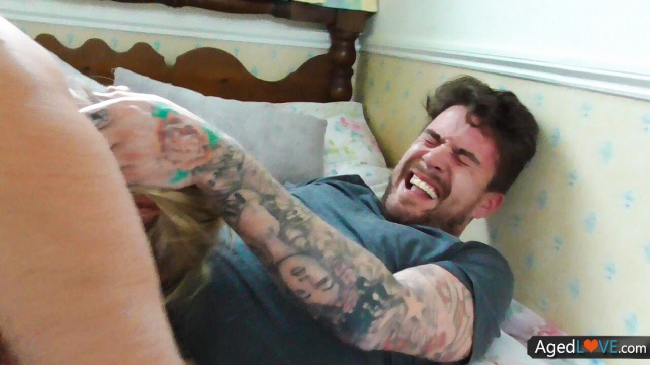 BRITISH BLONDE MATURE WITH SAGGY TITS HAVING SEX WITH LOVER