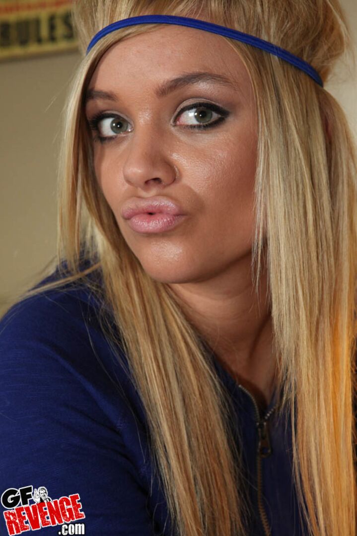 Kissy Lips