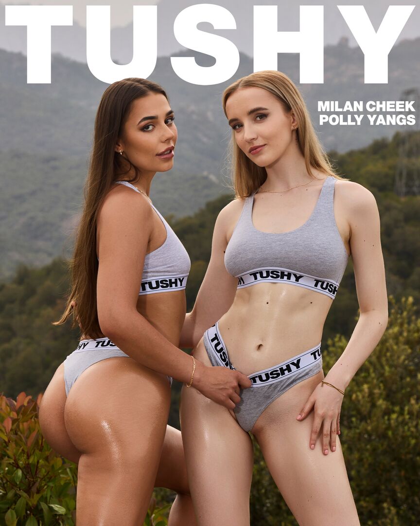 Gorgeous Besties Have Crazy Anal Foursome