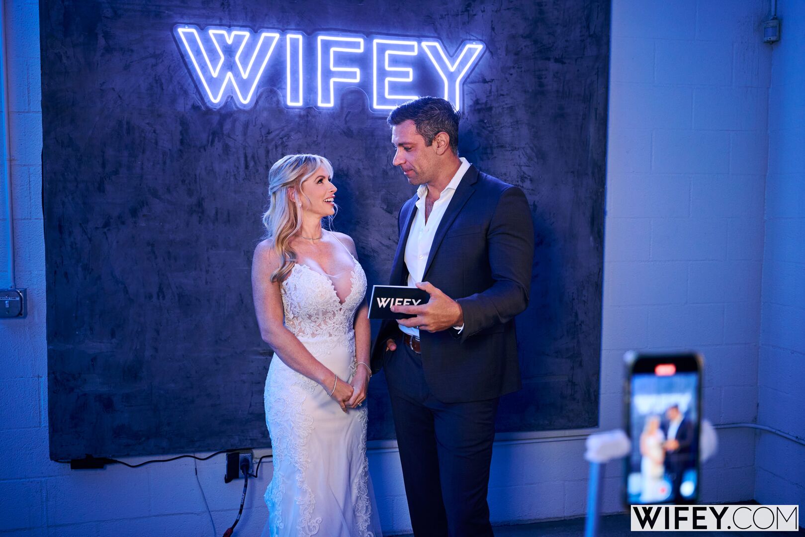 Danielle And Richard - Bride Gets Gangbanged While Hubby Watches
