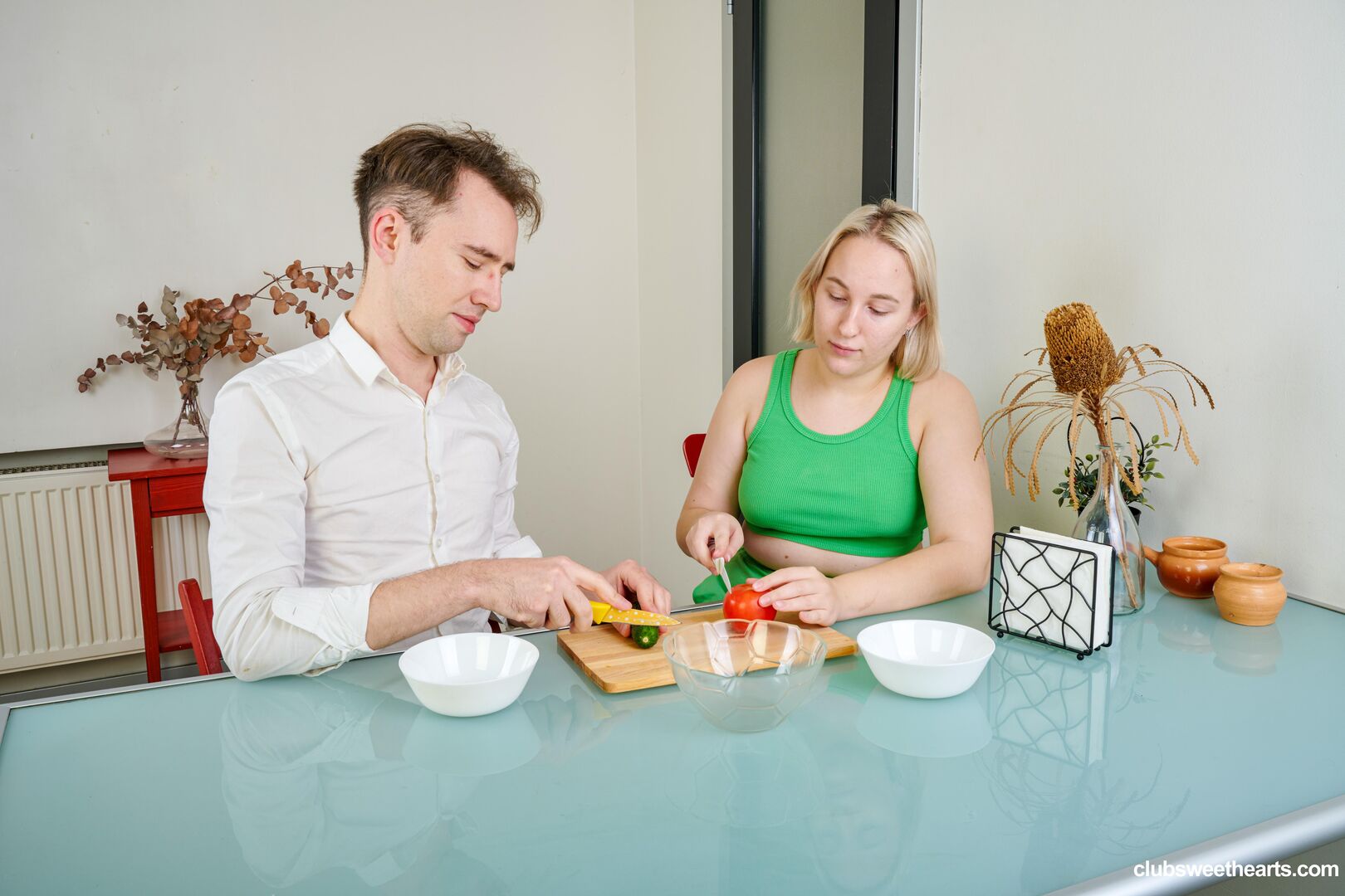 Avrora Murai is hungry AF