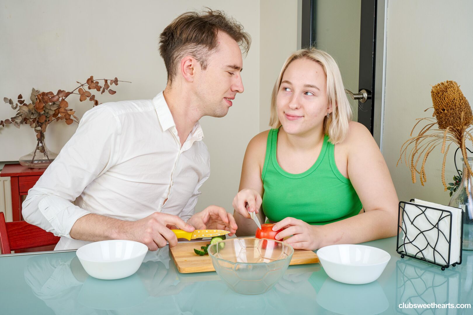 Avrora Murai is hungry AF