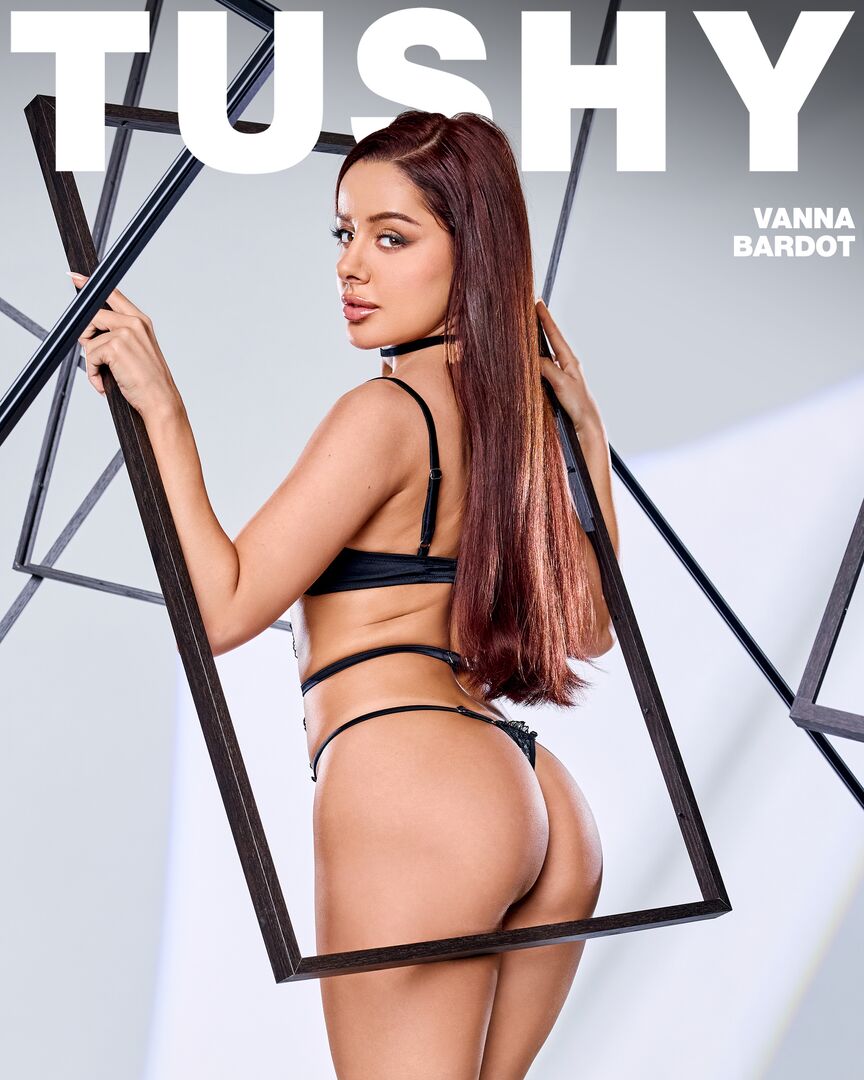 Beautiful Petite Vanna Gapes Her Flawless Ass