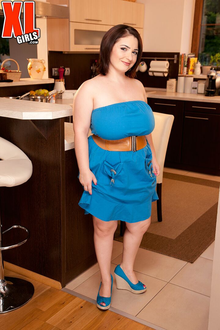 Dream Girl In The Kitchen