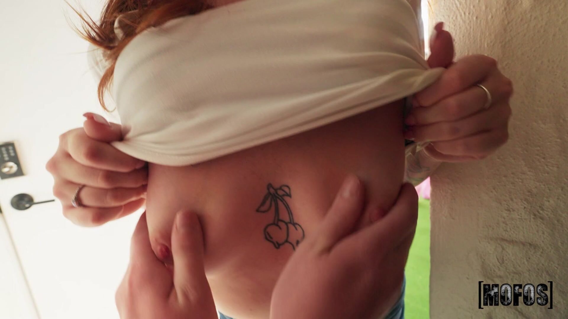Redhead Flashes at the Resort