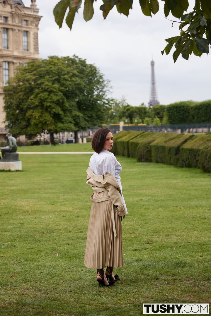 In Vogue 2 - Part 3