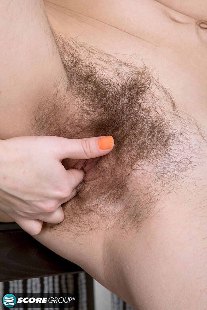 Alisa has a lot of hair everywhere