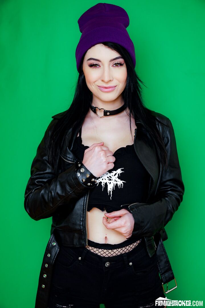 The War for His Attention: Raven Vs Summer