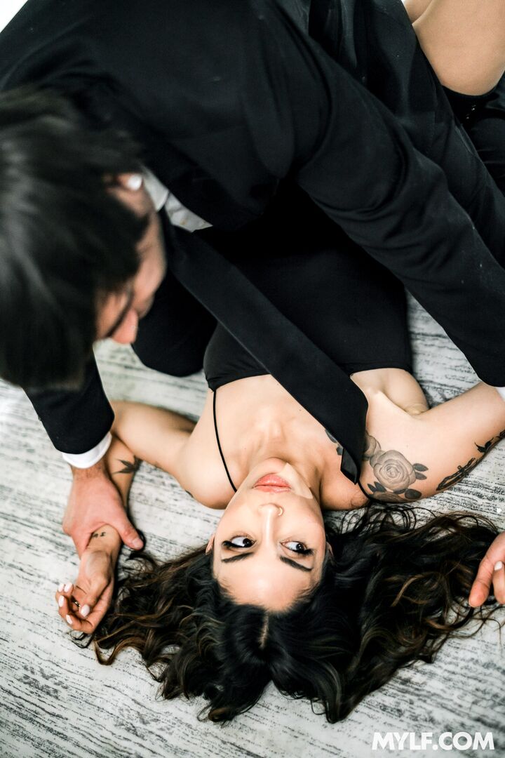 Their Marriage Was a Cover, But Fucking Was Real (Mr. and Mrs. Smith Parody)