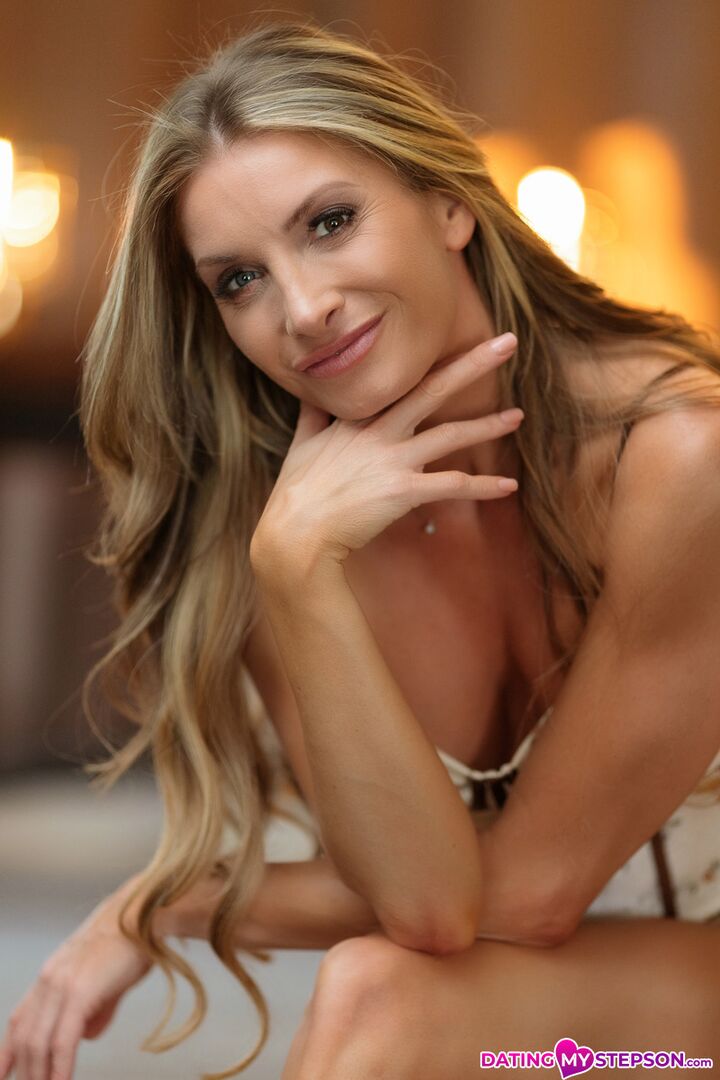 Country Milf Is Too Much To Handle - S5:E1