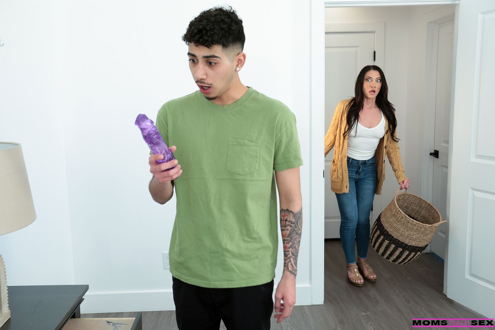 I Found My Stepmoms Sex Toys - S24:E1