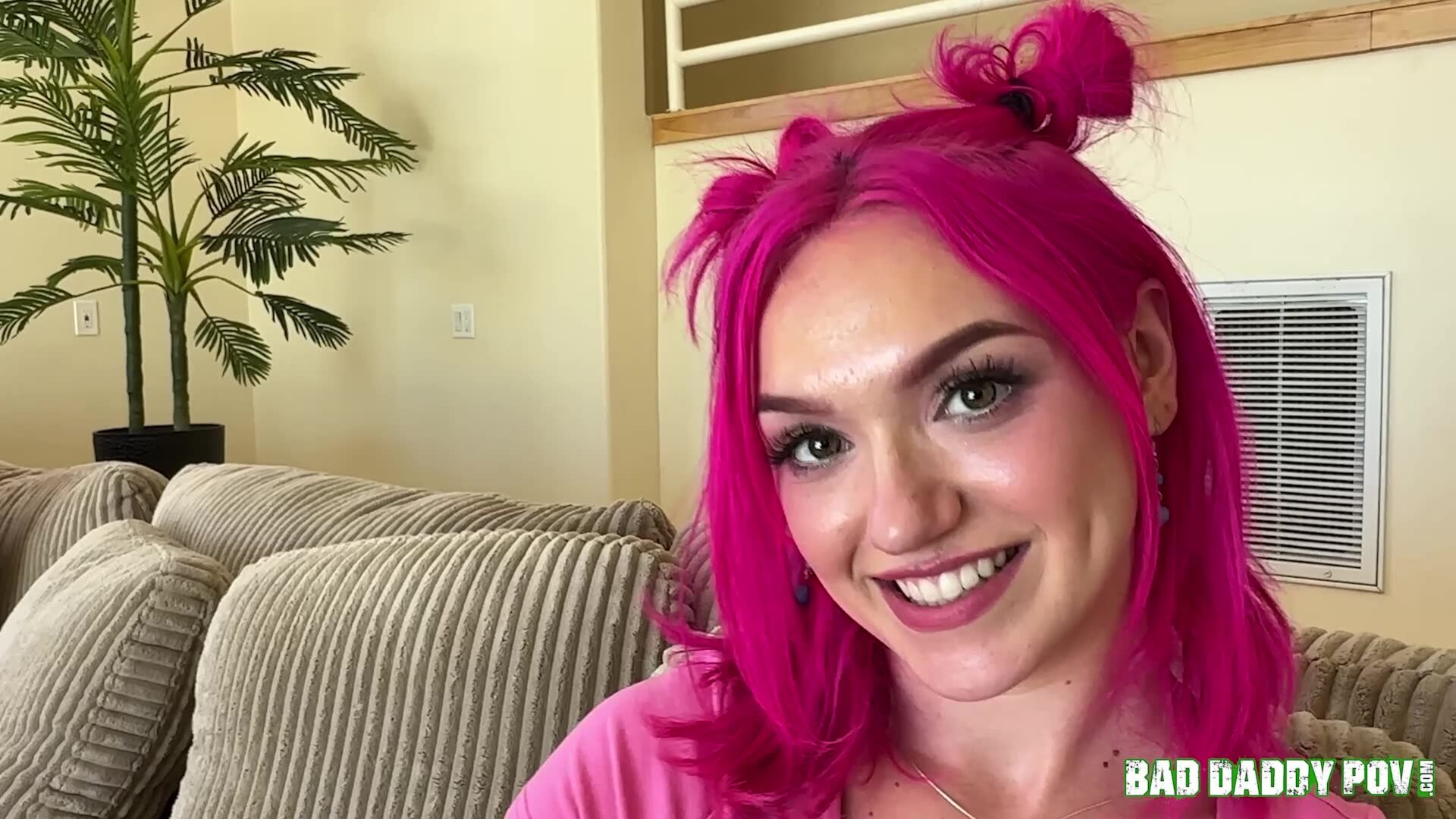 Gracie Gates: Please Fuck Me StepDaddy