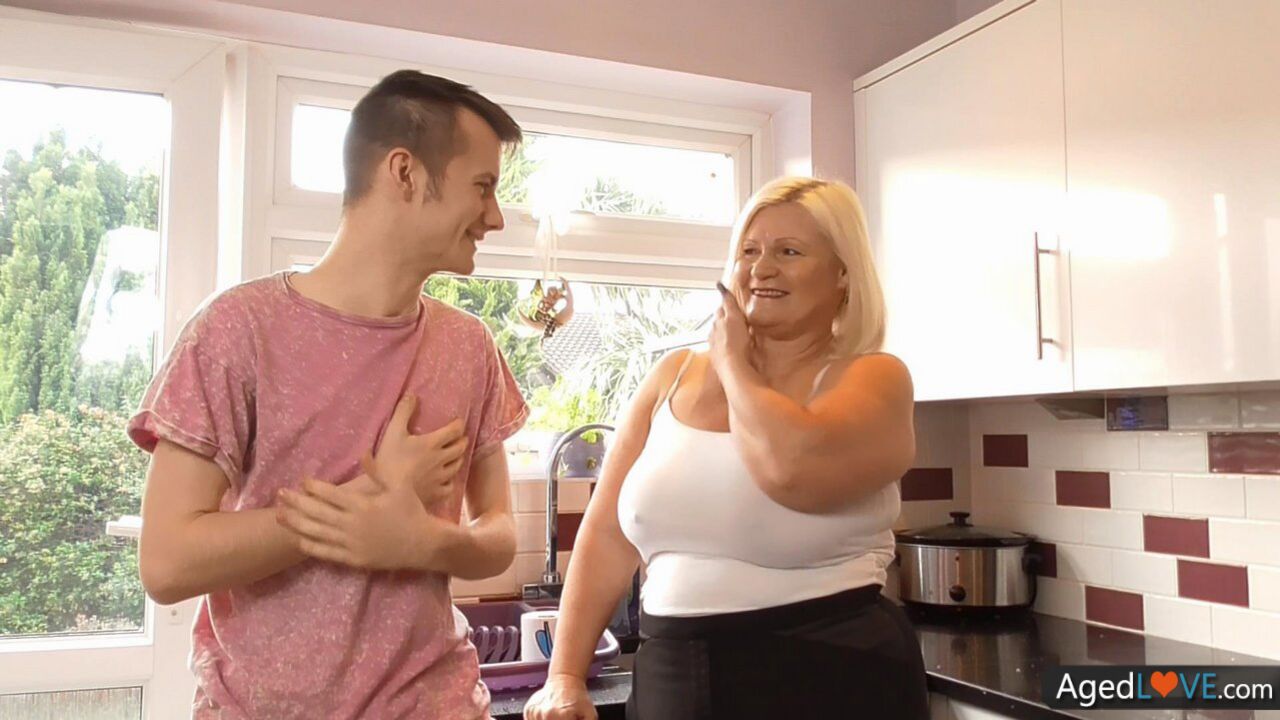 GRANNY LACEY GETS UNEXPECTED VISITOR