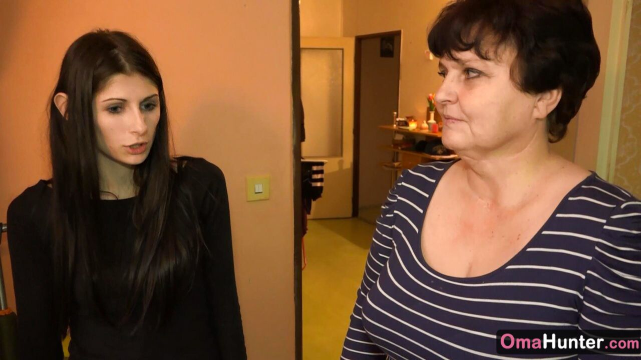 GRANNY HUNTER GIRL JUST ARRIVED AT WOMENS HOME
