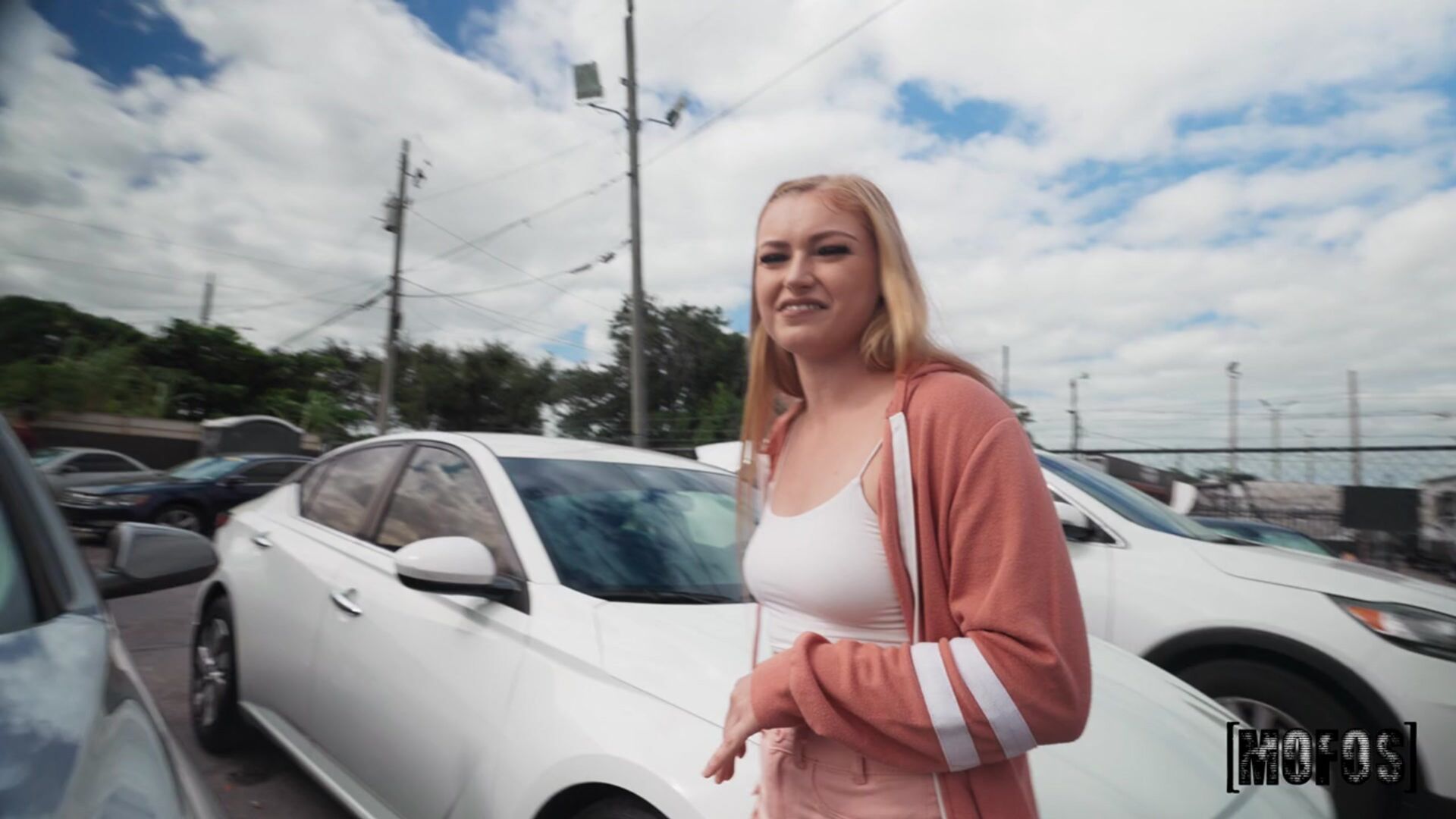 Do I Look Good in This Car?