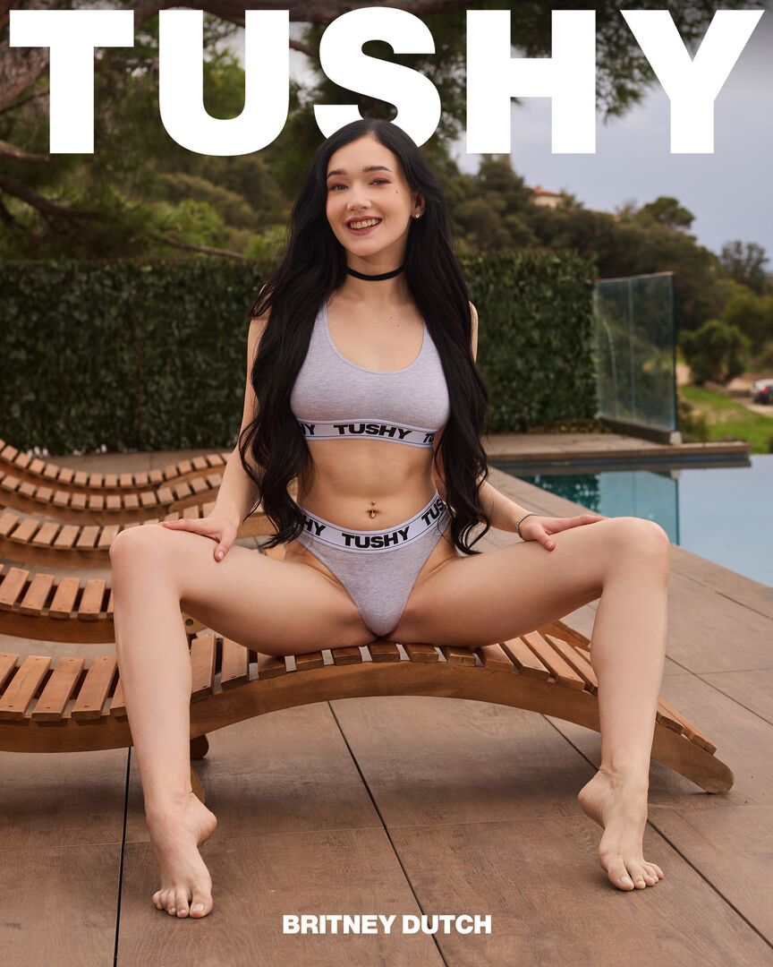 Naughty Baddie Gets DPed