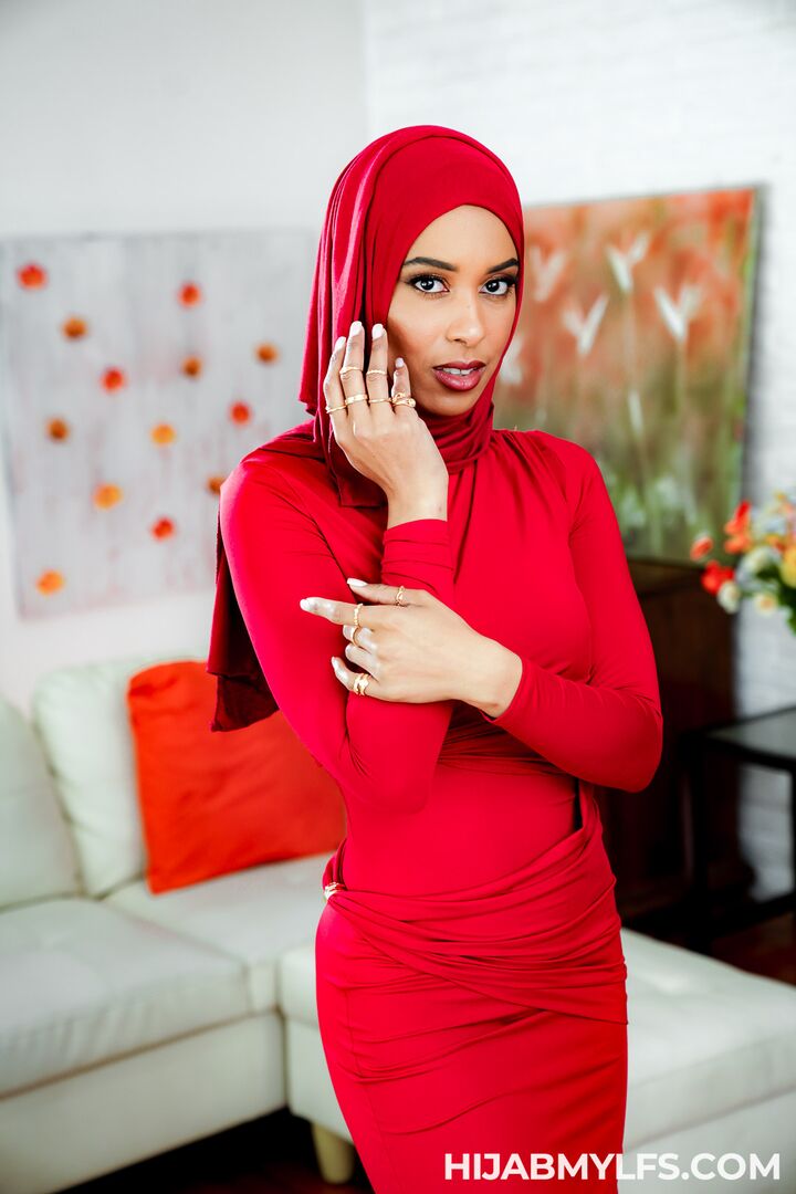 Lonely Hijab Wife Seduced by the Foreign Exchange Student