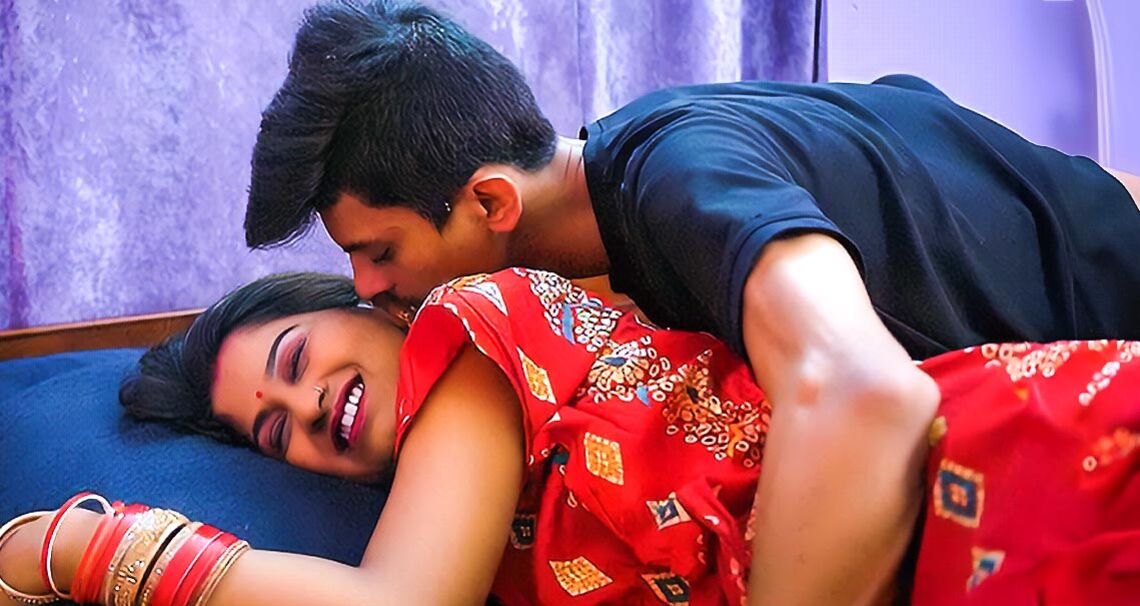 Sex with my big Indian wifey