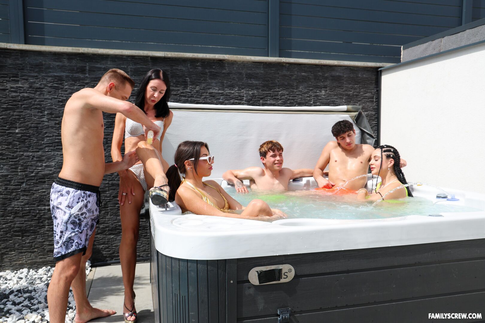 Wet & Wild Pool Party part 1