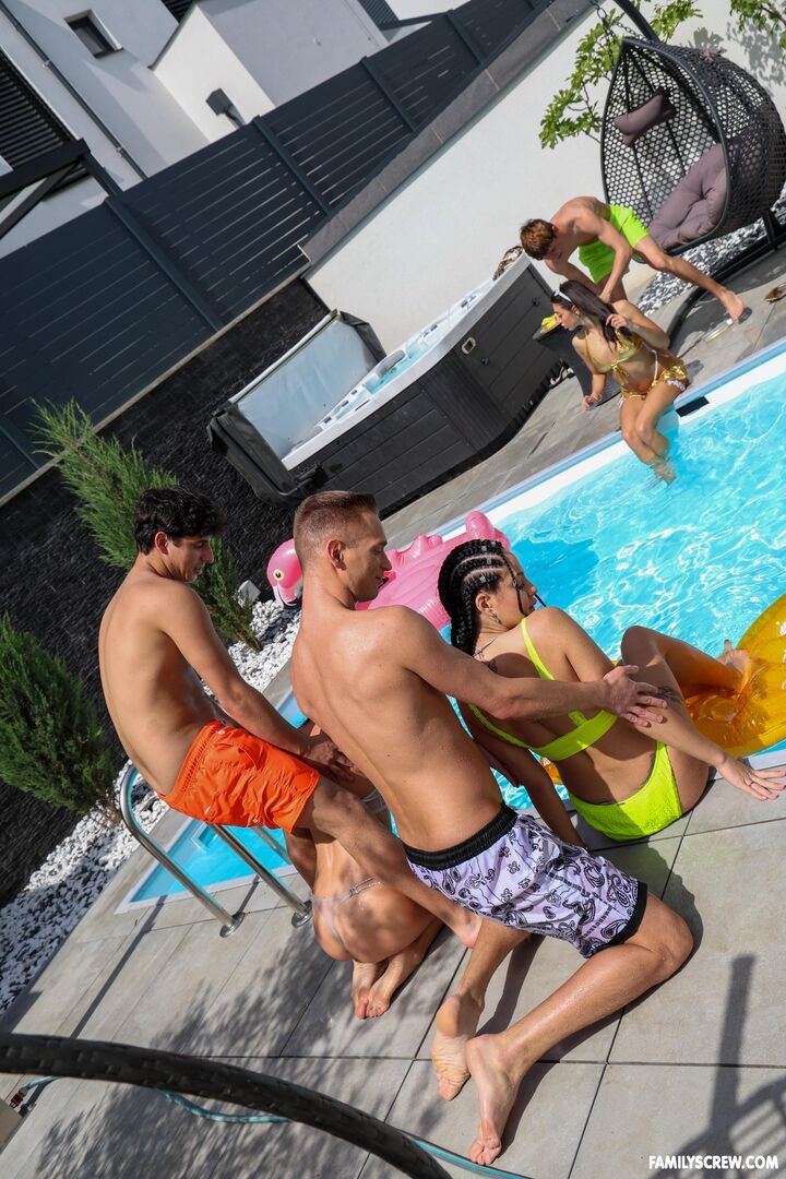 Wet & Wild Pool Party part 1
