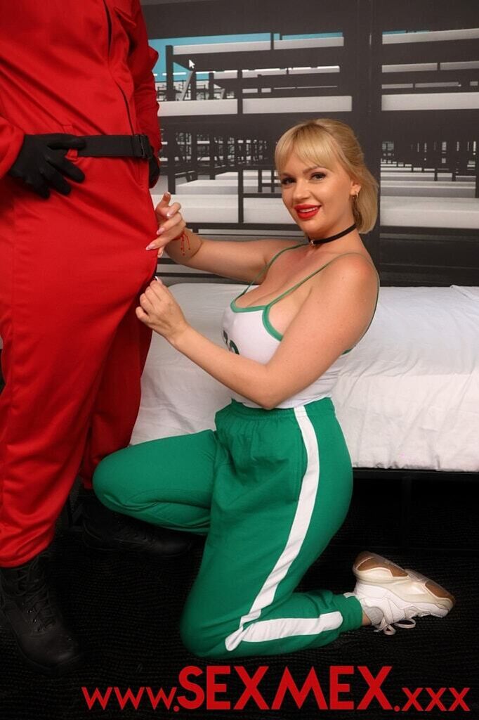 SQUID GAME PARODY BY SEXMEX - ANAL GAME . Emily Thorne