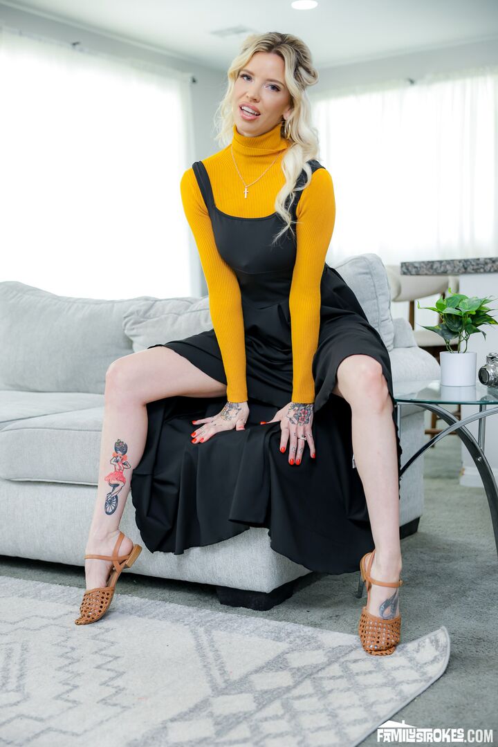 “I Want To Feel Your Cock in My Womb" - New Milf Kitt Loves Being Dominated