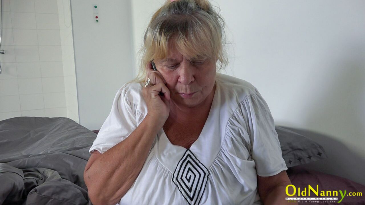 OLD WOMAN TEASING YOUNG TEEN