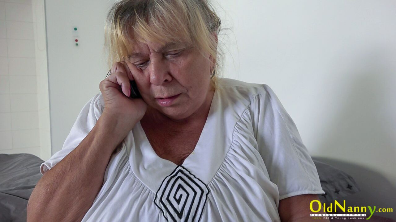 OLD WOMAN TEASING YOUNG TEEN