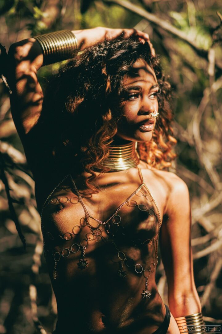 Goddess: Menhet