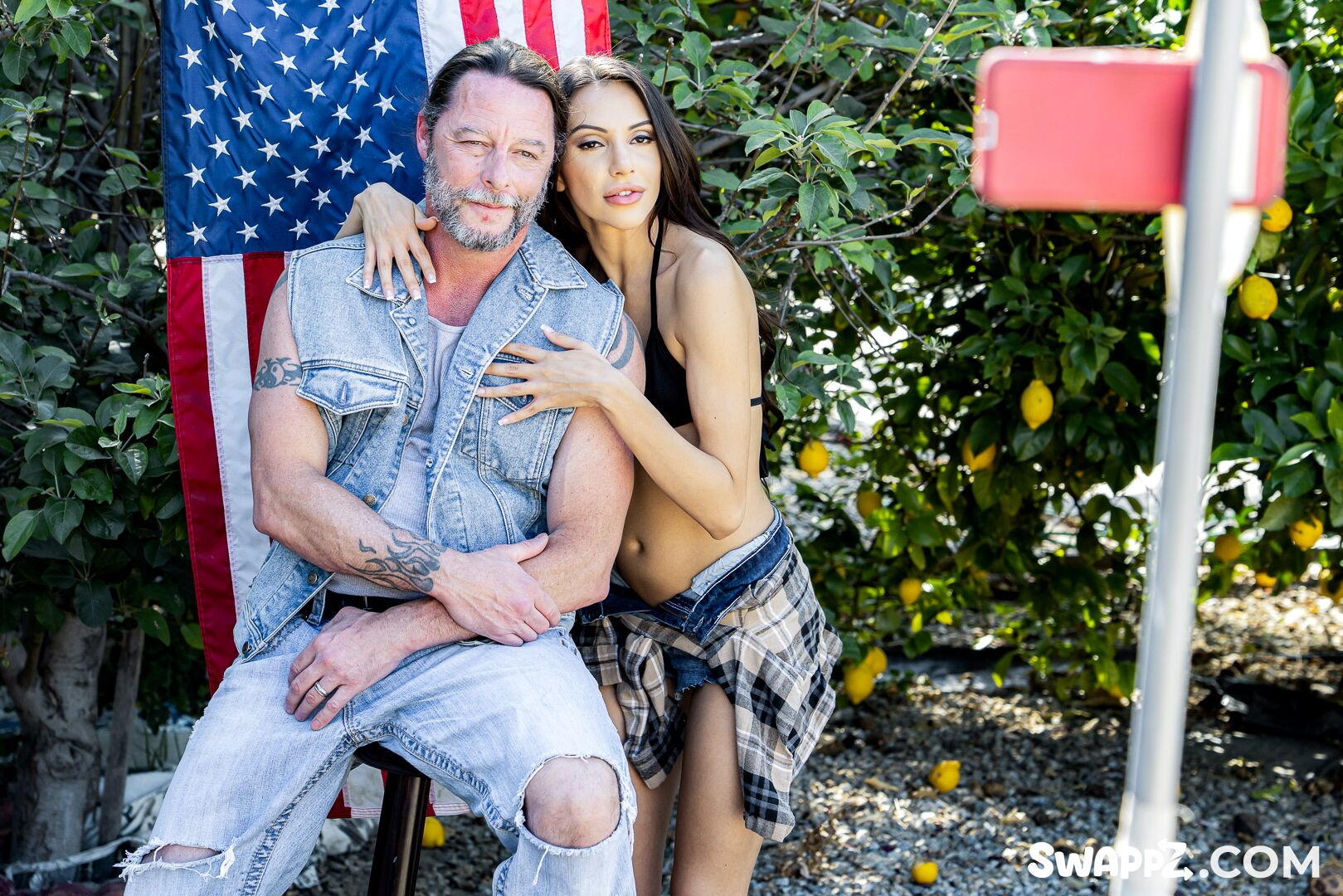 You Take Mine, I'll Take Yours - Father's Day Photoshoot Turns into Fuckfest