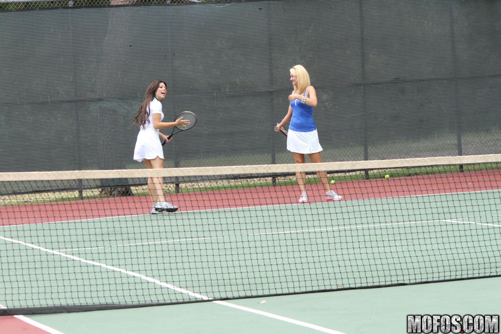 Tennis Lessons: How to Handle the Balls
