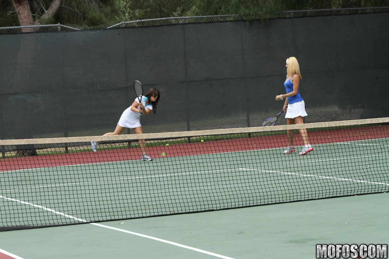 Tennis Lessons: How to Handle the Balls