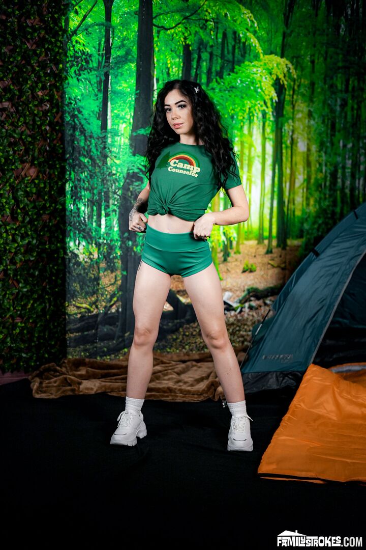 Cumming and Camping (Lilith Reine TeamSkeet Debut)