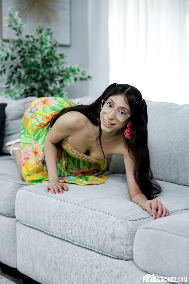 Sneaky Vacation Sex: They Both Wanted My Cock (Karina Valentina Debut)