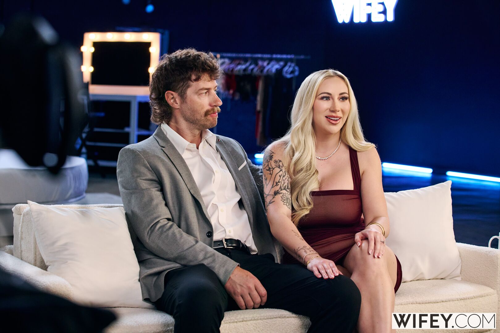 Brianna And Phillip - Curvy Blonde Hotwife Takes Massive BBC