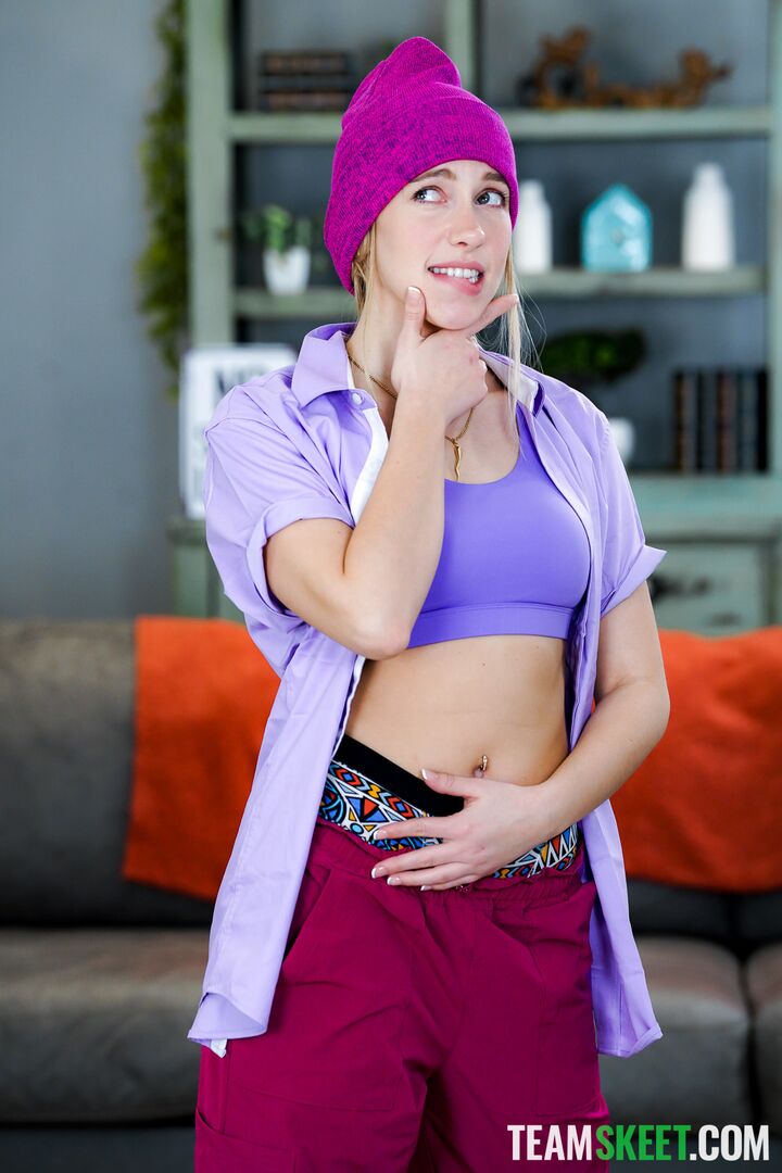 “Stepmom’s Nipple Clamps?!” Tomboy’s Unexpected Threesome
